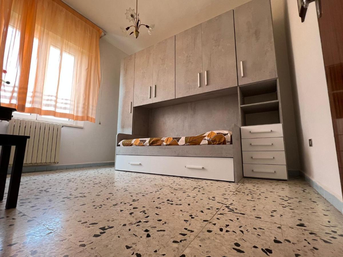 Apartamento A Casa Di Norma Venturina Terme Exterior foto